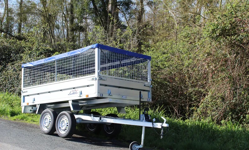 Contenedor basculante de dos ejes Lider 39560, dimensiones útiles: 253 x 147 x 30 cm - Imagen 3