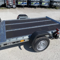 Portamotos Martz TEMA con sistema de descenso hidráulico