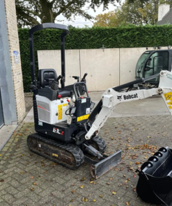 Alternative view of Miniexcavadora Bobcat E10Z, aproximadamente 1525 horas de funcionamiento (máquina usada)