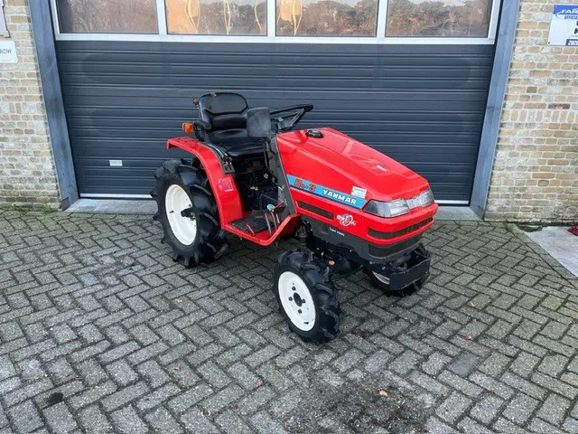 Tractor compacto YANMAR KE-3