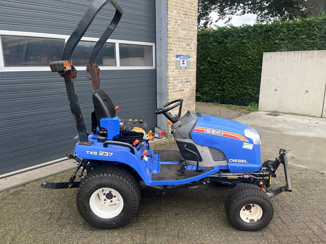 ISEKI TXG 237 con corredera frontal - Imagen 7